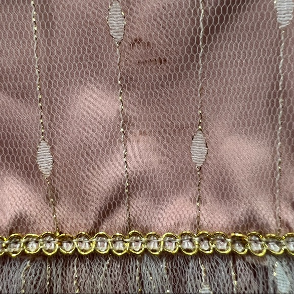 Popatu gold and pink dress - Picture 3 of 3